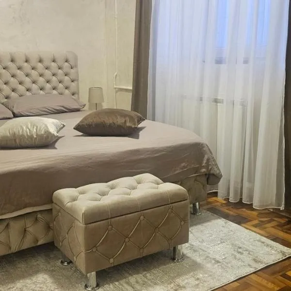 Apartman Tajna, Hotel in Sremčica