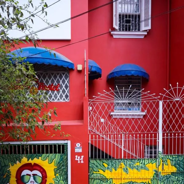 Red Monkey Hostel Barra Funda, khách sạn ở São Paulo