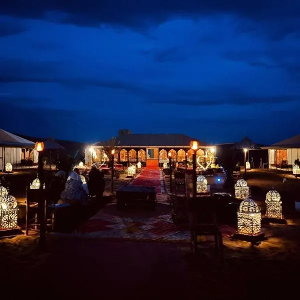 Merzouga Dunes Luxury Glamping Camp, hotell i Merzouga