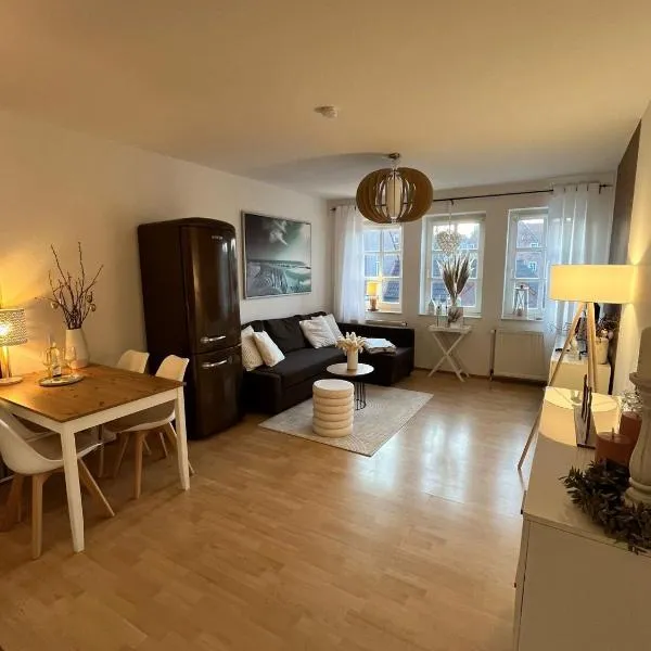 Ferienwohnung Altstadt Perle_ 15164, khách sạn ở Leer