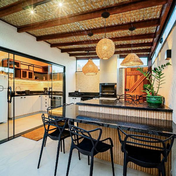 Pé na areia! Linda casa em condomínio pé na areia! BZ100
