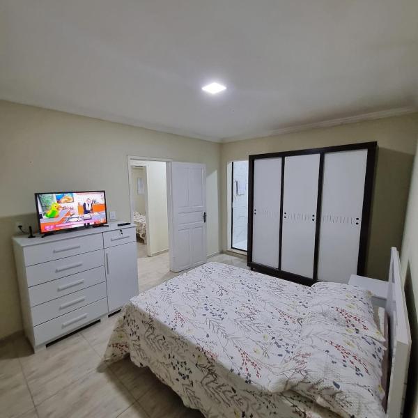 Apartamento Confortável Com Garagem e Suíte - Perto do Shopping e Rodoviária - 6 min da Estação da Maria Fumaça - 15 min de Tiradentes - Foto 3