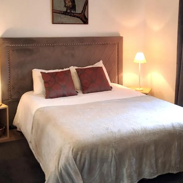 Studio à la VILLA VOLTAIRE, хотел в Кламар