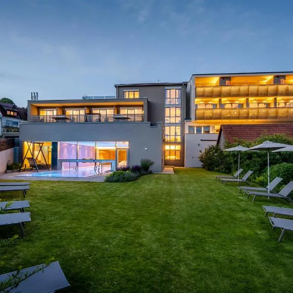 Landhotel Weißes Roß, ξενοδοχείο σε Illschwang