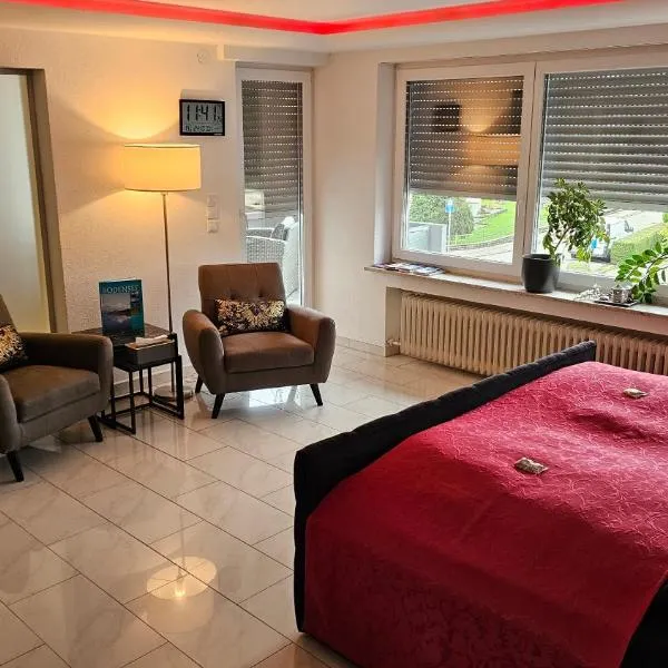 MF Manuele Ficano - Ferienwohnung am Bodensee - Fewo Bella, hotel di Kressbronn am Bodensee