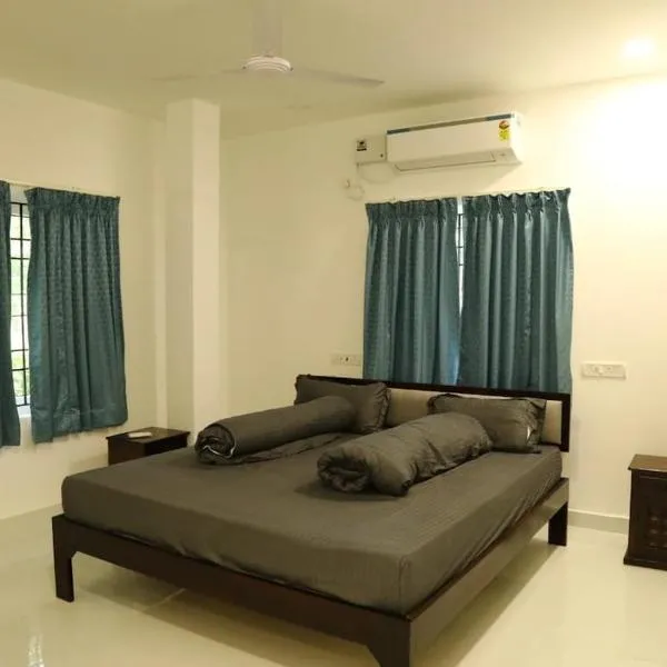 T Nagar 1BHK Studio Shopping Cntrl - G3 Tulsi, khách sạn ở Chennai