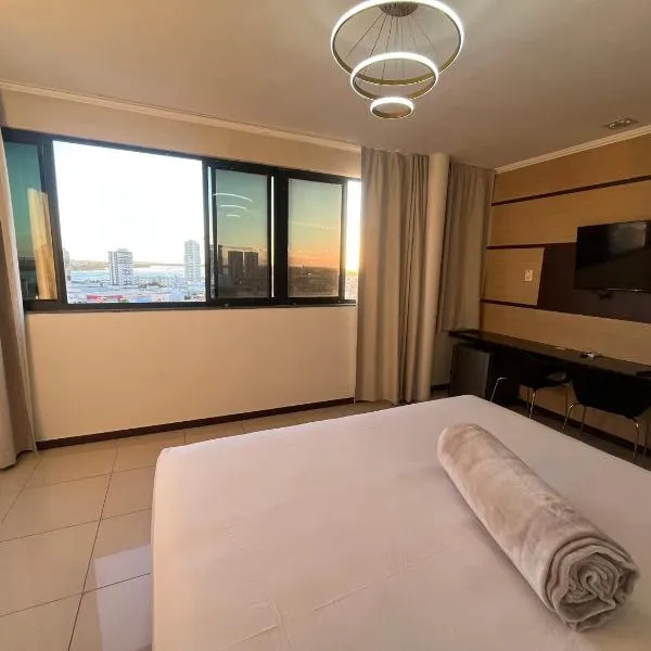 Águas Palace Hotel، فندق في بترولينا