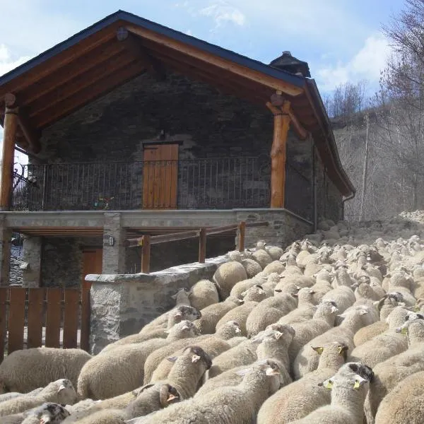 La Cabanya de Cal Forn de Serrat, hotel v destinaci Queralbs