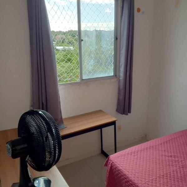 Apartamento completo em condomínio com piscina próximo a praia - Foto 2