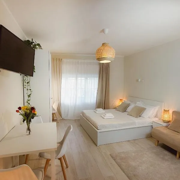 MY apartment kids-friendly with breakfast, hotel in Pisa