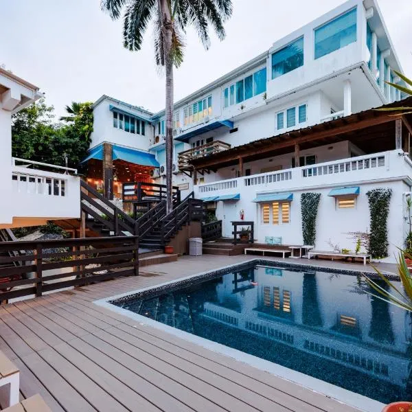 Serenity Rincon Guesthouse – hotel w mieście Rincón