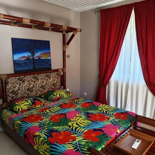 Location studio Maeva Lodge, hotel in Faaa