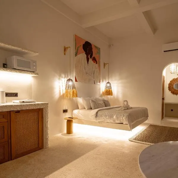 Maison Boheme Modern Apartment & Villa with Pool in Sanur, Hotel in Sanur