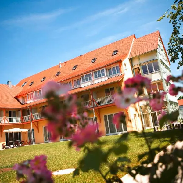JUFA Hotel Nördlingen, hotel in Kirchheim am Ries