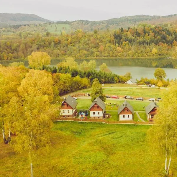 BIESZCZADZKI RAJ Komfortowe domy z kominkami i Sauną na obiekcie, hotel in Olchowiec