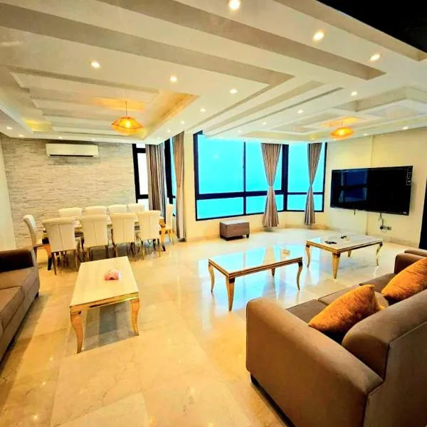 فيلا جار القمر اطلاله بحرية Near Moon Sea View, hotel in Djedda