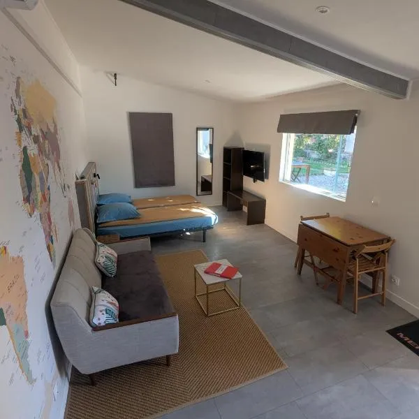 Studio 26: Vic-le-Comte şehrinde bir otel