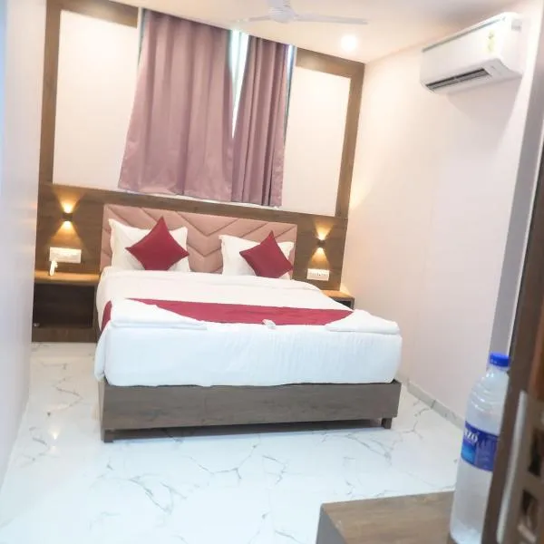 Hotel Classy Comfort Near Exhibition Centre Nesco, hotel v Bombaji