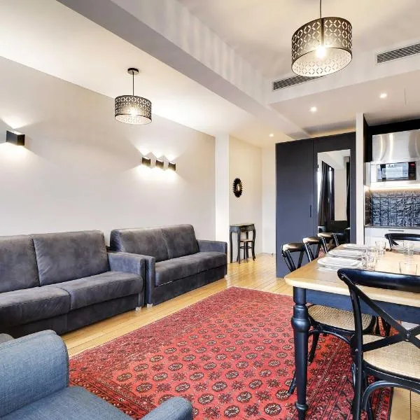 Modern apartment near Palais Garnier, hotel in Paris