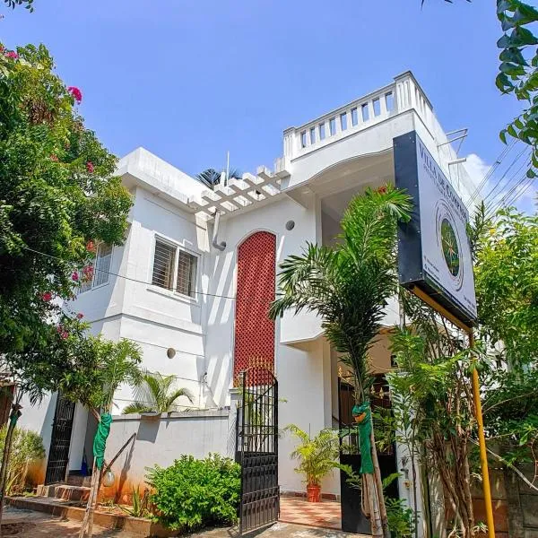 Villa de Compass Homestay Auroville, hotel en Kottakupam