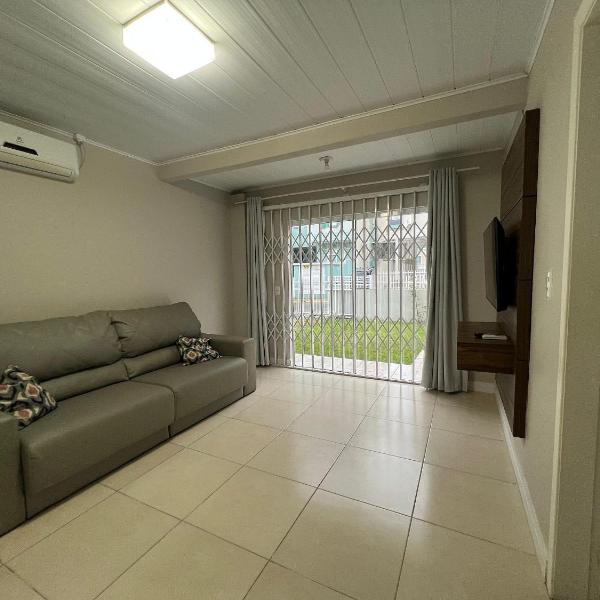Casa de 03 dormitórios 260 Mt do mar - Foto 5