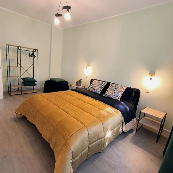 Il Giardino di Eva - a soli 280m dal treno ferroviario – hotel w mieście Casalnuovo di Napoli