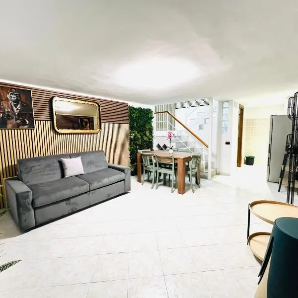 Sealovers house Piazza Leandra, hotel en Civitavecchia