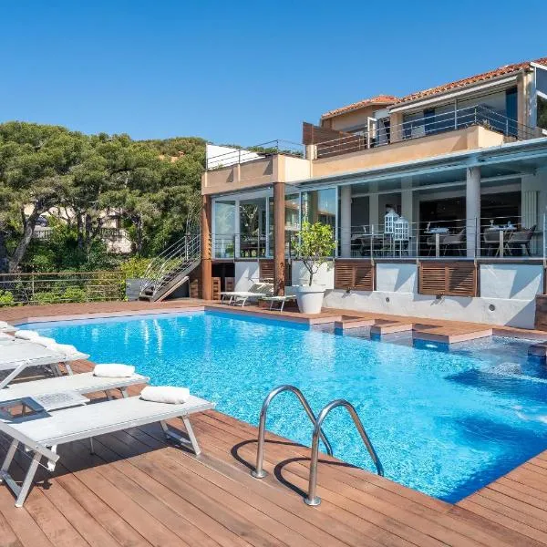 Best Western Plus Hôtel la Rade, hotel di Cassis