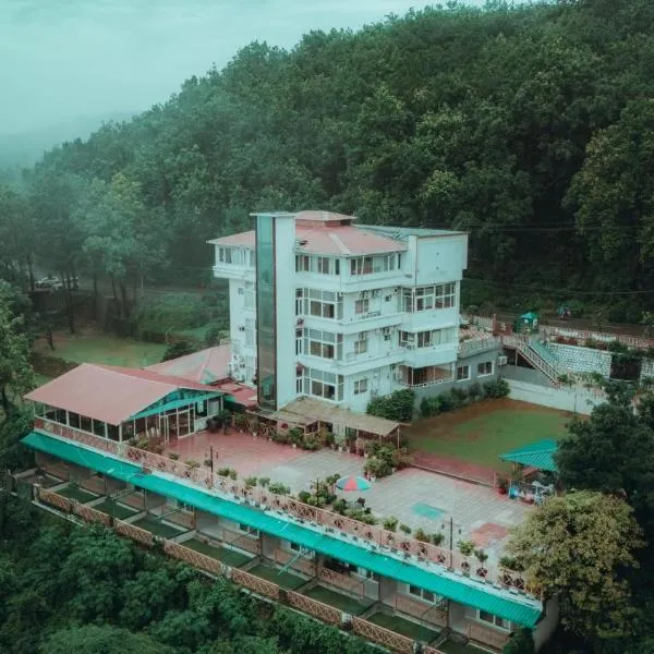 Hotel Rajpur Heights, hotel in Dehradun