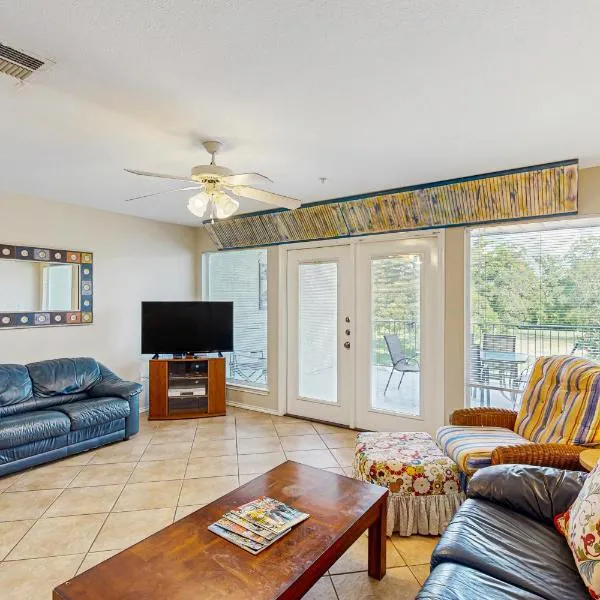 Water Wheel Resort Condo G202, hotel in New Braunfels