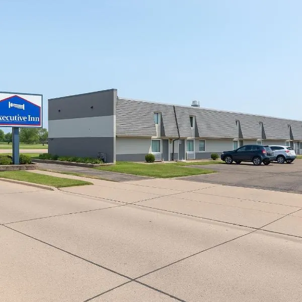 Executive Inn By Belvilla Owatonna Hwy 35, hotel v destinaci Owatonna