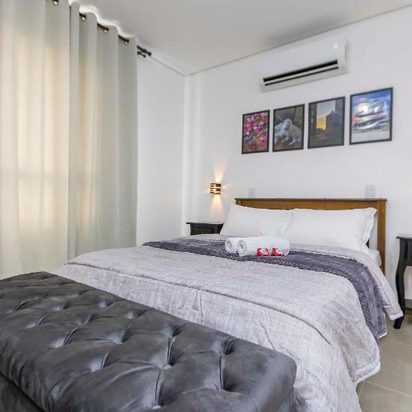 Studio Completo com Cama Auxiliar e Vaga - EIX0808