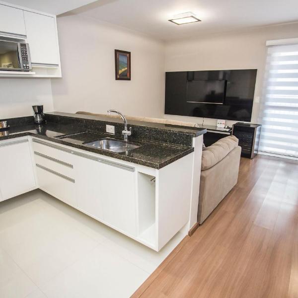 Apartamento de 2 Quartos Com Vaga - HUB1006A