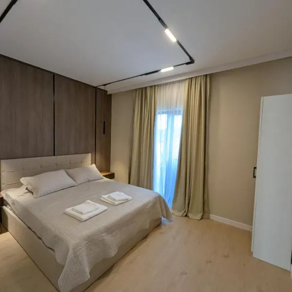 Zenith DM 3 Otopeni Airport Therme Two Bedrooms, One Bath, One Livingroom NO Kitchen, Hotel in Otopeni