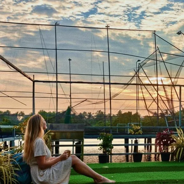 Louis Backpackers Hostel, ξενοδοχείο στο Κοτσί