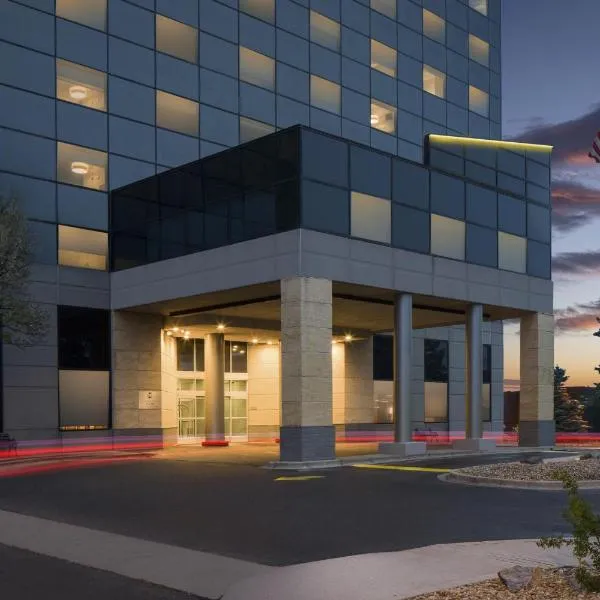 Hyatt Place Denver Cherry Creek, hotel en Denver