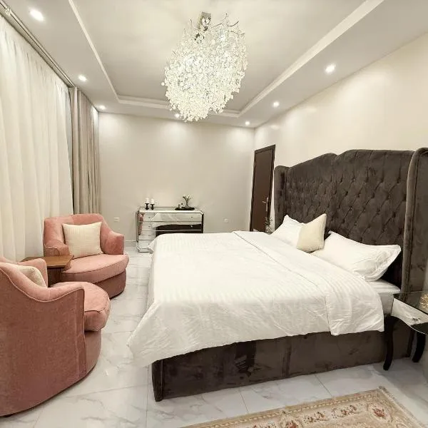 شقة مفروشة أنيقة وفاخرة دخول ذكي, hotel in Djedda