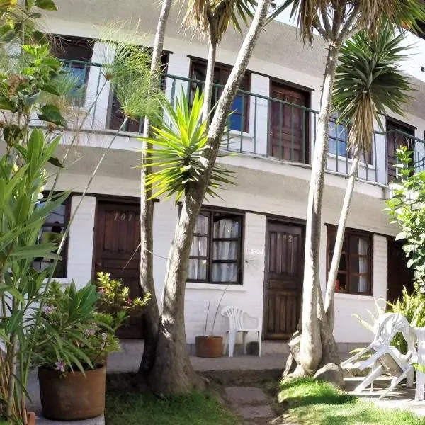 Hostal L'Auberge Inn, hotel in Quito