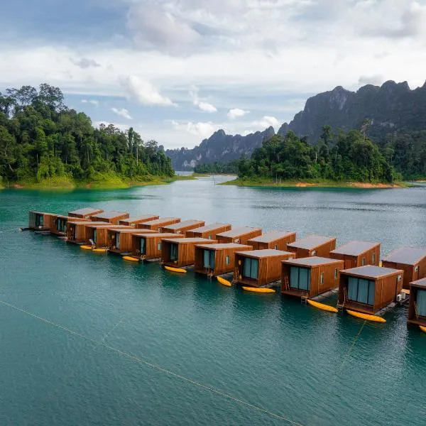 360 issara Floating Resort, hotel v destinaci Ban Bang Kaeo