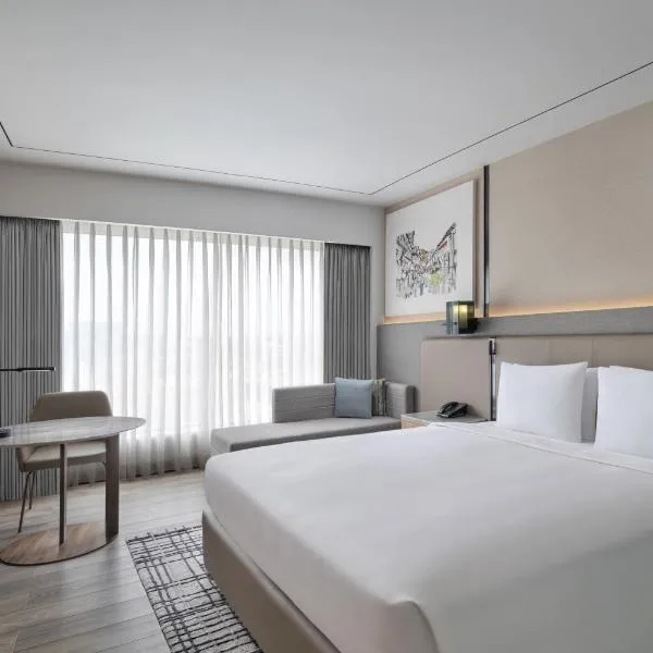 コートヤード バイ マリオット ムンバイ インターナショナル エアポート（Courtyard by Marriott Mumbai International Airport）、ムンバイのホテル