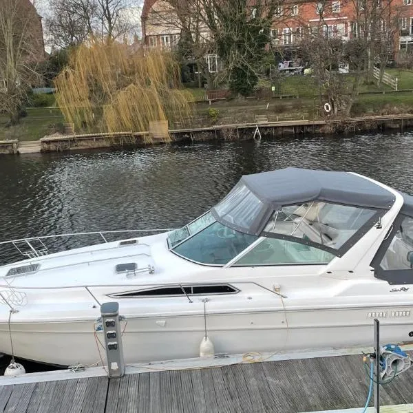 Roxanne - Boat, hotel v destinaci Skipton
