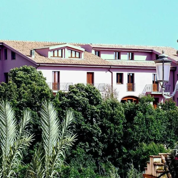 Residenza Locci - Rooms & Apartments, hotel v destinaci Teulada