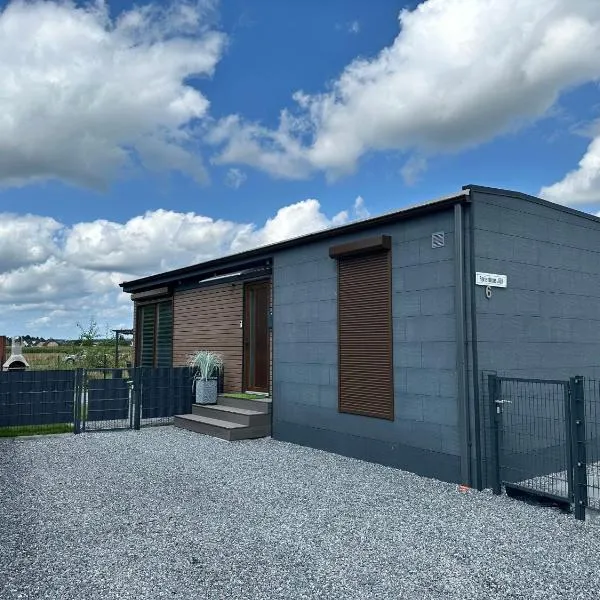 Ferienhaus am Seepark -J&K, hotel v destinaci Goch