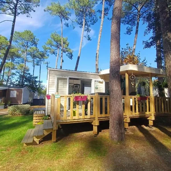 MOBIL HOME à SEIGNOSSE dans les Landes près de la mer, hotel in Seignosse
