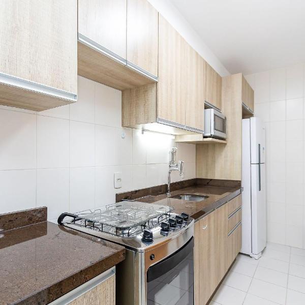 Apto com Vaga e 2 Quartos no Agua Verde - MAG0155