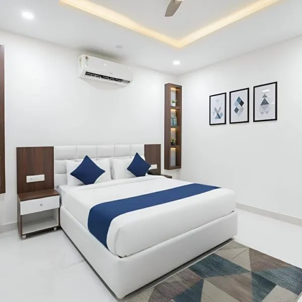 Hotel SkyLand, hotel in Warangal