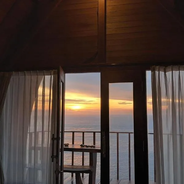 Eco-tourist Dreamstay Cliff Side Ocean View, hotel in Nusa Penida