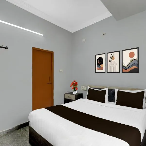 Hotel O Shamshabad Station Formerly Grand Vista Hotel, hotel v destinaci Shamshabad