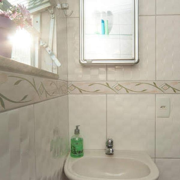 Cama em Apartamento Compartilhado e mobiliado entre gloria e Santa Teresa,proximo hospital gloria D'or - Foto 3