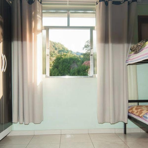 Cama em Apartamento Compartilhado e mobiliado entre gloria e Santa Teresa,proximo hospital gloria D'or - Foto 2
